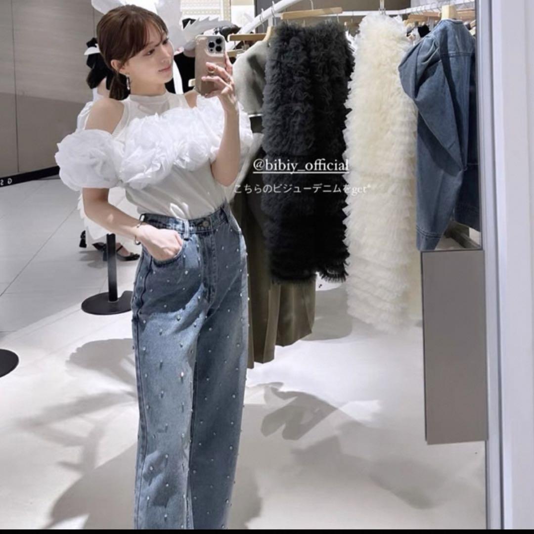 値引き❗️1点bibiy ALEXA FLOWER KNIT ホワイト トップス