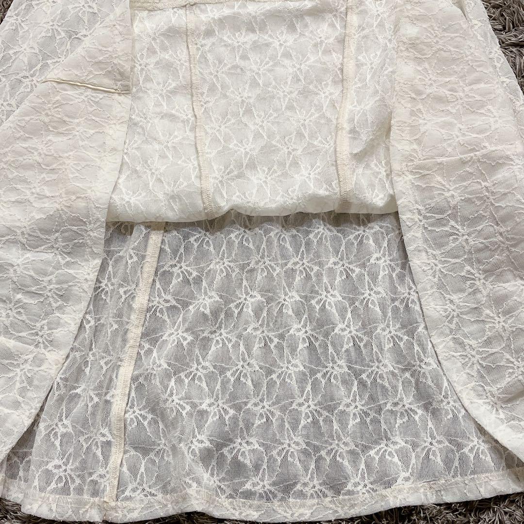 タグ付き✨フレイアイディー フロッキーシュリンクレースワンピース M アイボリー