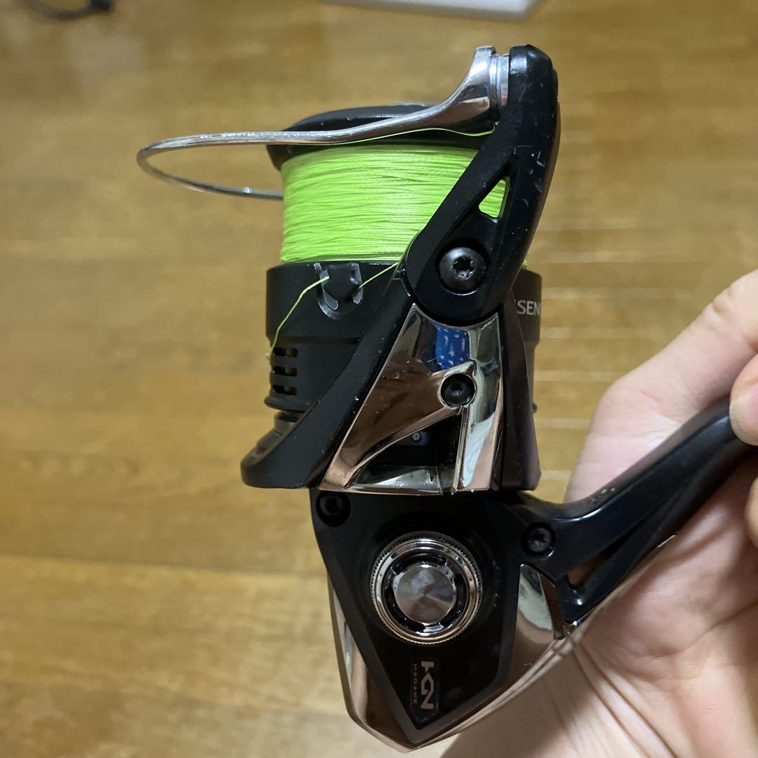 エクスセンスBB SHIMANO 4000MHG スピニングリール