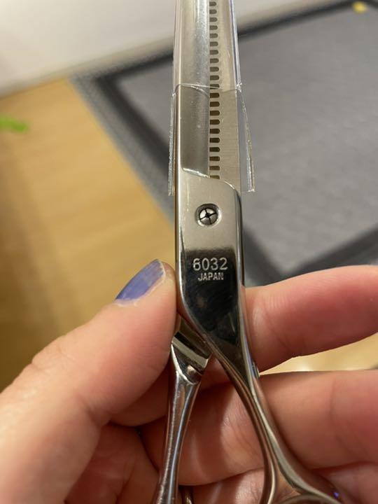限定SALE正規品 美容師用 鋏 セニング 光 ハサミ シザー すき鋏 u0S5o-m60778446070 新品限定SALE