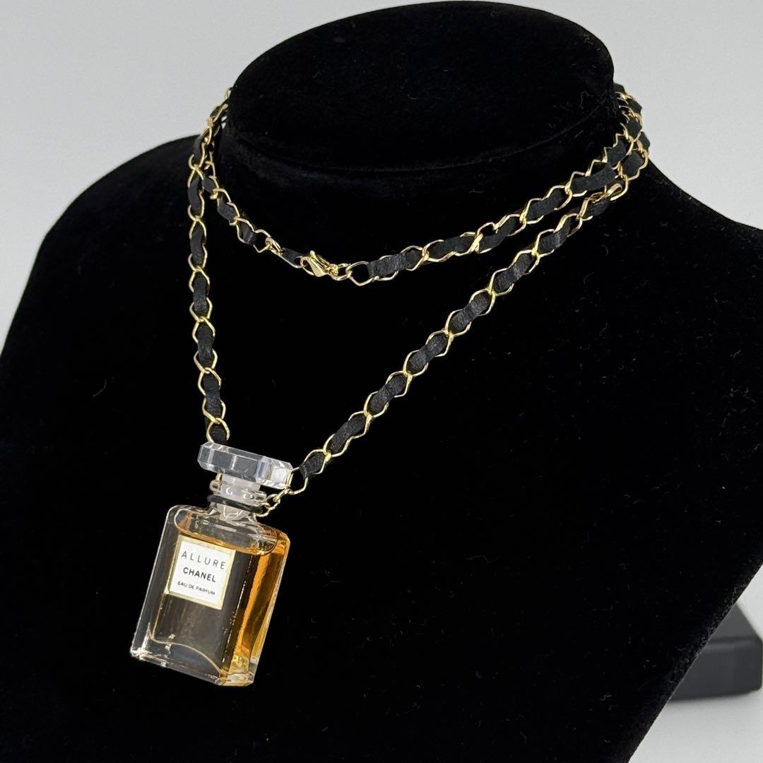 CHANEL ALLURE ネックレス 香水 オードパルファム レザー