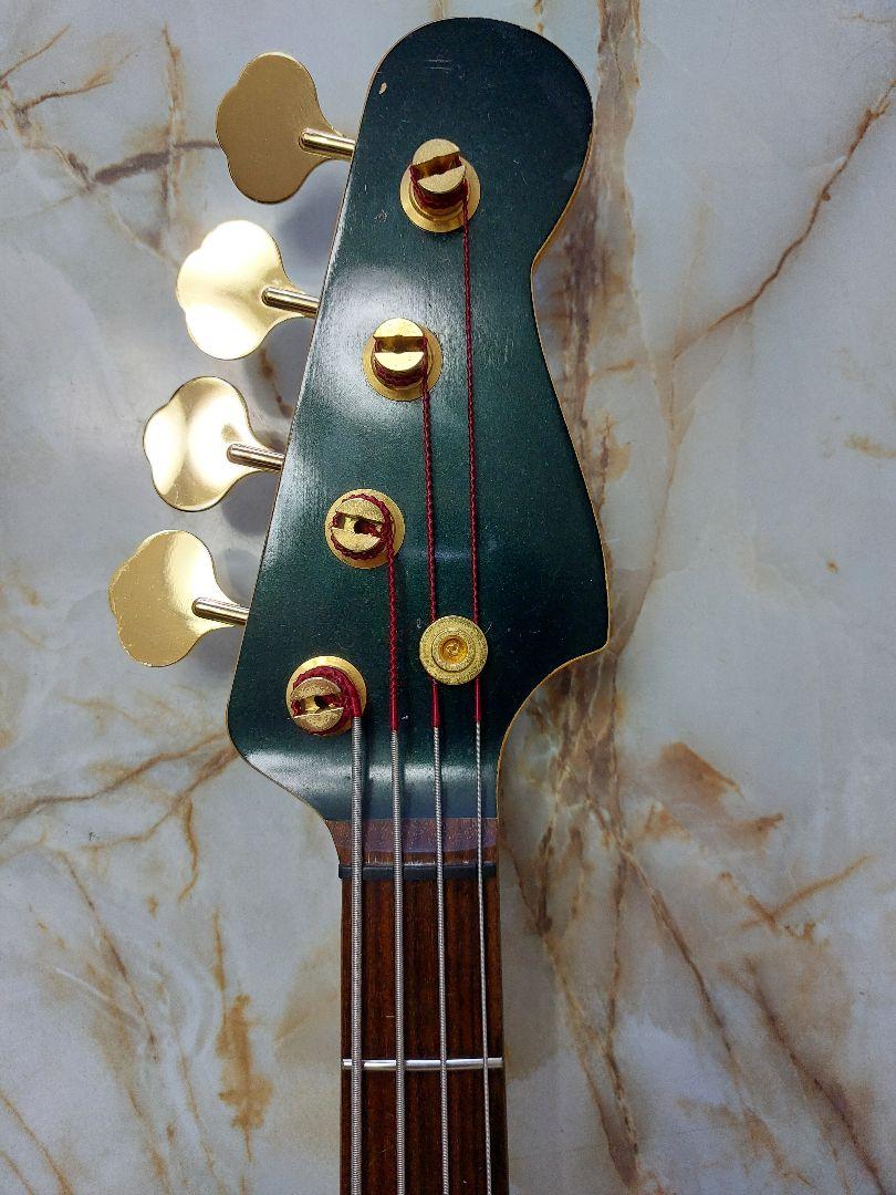 ハンドメイド エレキベース DIMARZIO Lace Sensor搭載