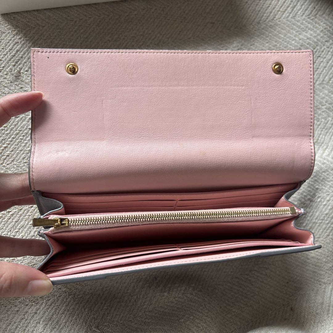セリーヌ グレー ピンク 二つ折り財布