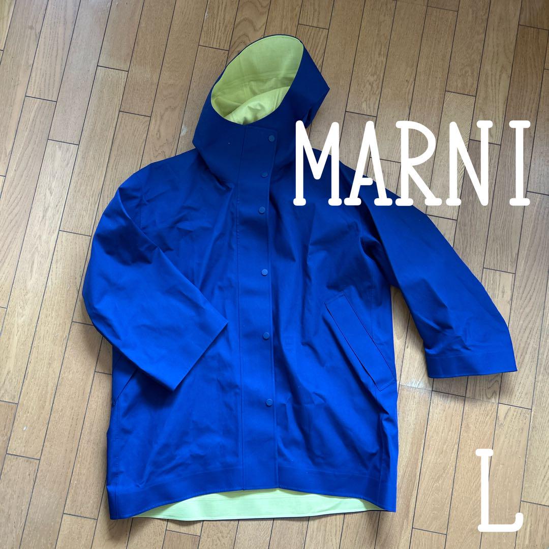 ◾️UNIQLO×MARNI◾️新品に近い◾️かなり綺麗◾️Lサイズ◾️防風◾️撥水◾️防寒◾️