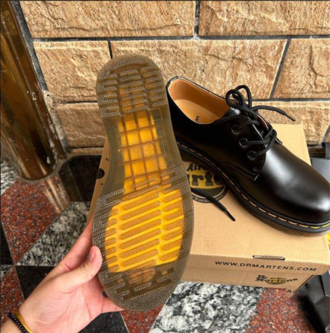 新品 Dr.Martensドクターマーチン 1461 クラシック ロートップ 3