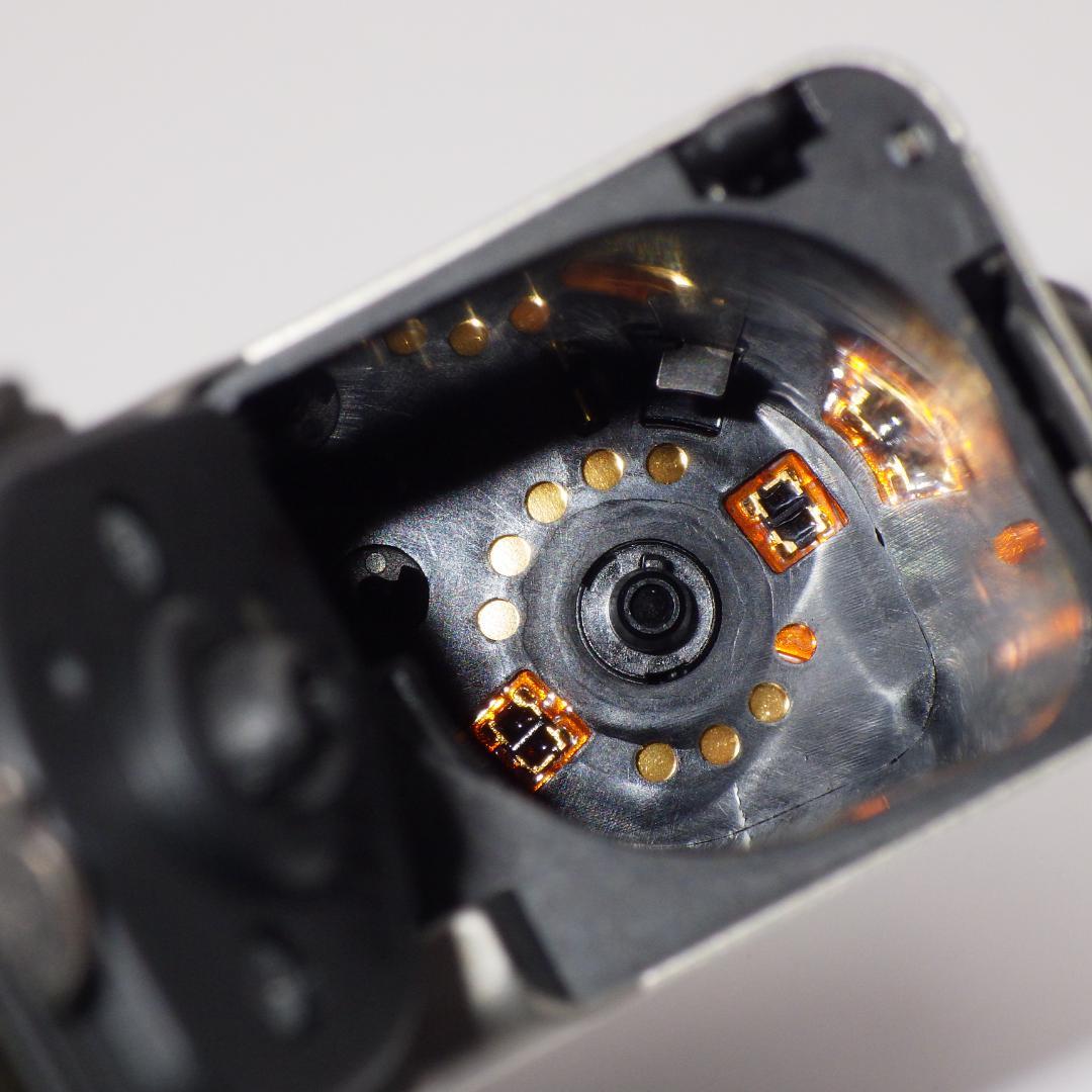 Canon IXY APSフィルムカメラ 中古品F676-B Canon IXY APSフィルムカメラ 中古品F676-B - メルカリ