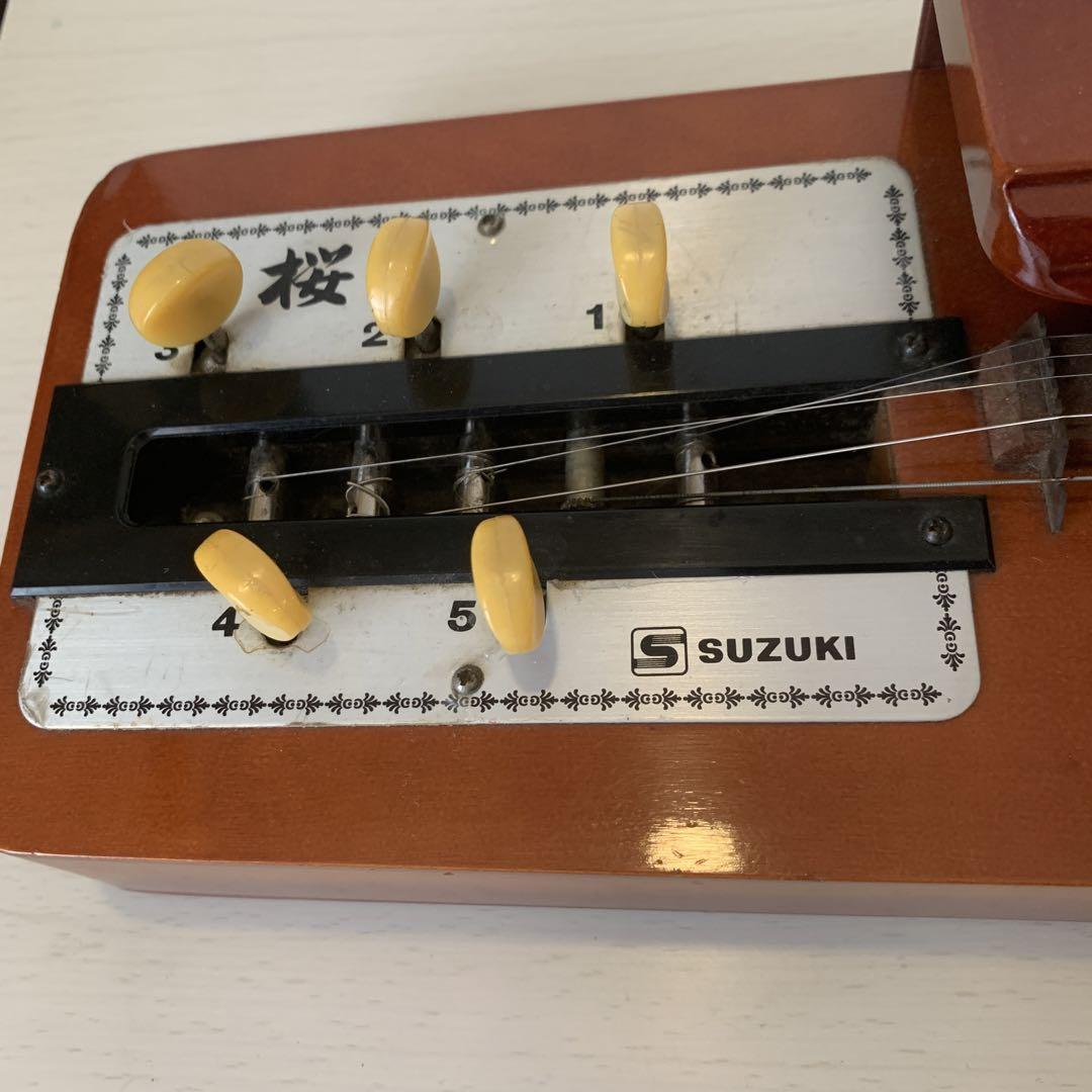 最終値下げ 美品 SUZUKI 大正琴 桜 鈴木楽器製作所 ピック入れ付