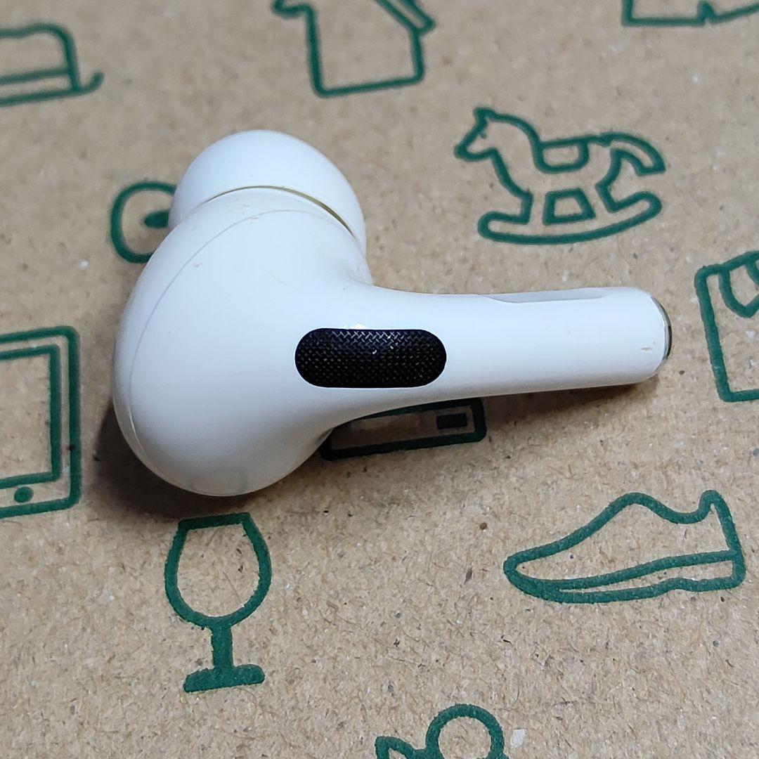 Apple AirPods Pro 片耳 R 片方 右耳 796 - メルカリ