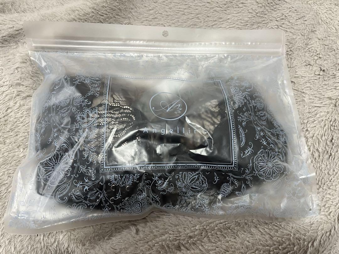 凛とルームブラ　黒花柄　レース　LL