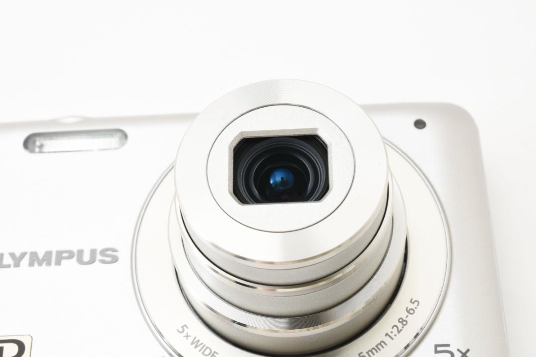 ✨箱付✨OLYMPUS VG-120 シルバー　オリンパス　デジタルカメラ