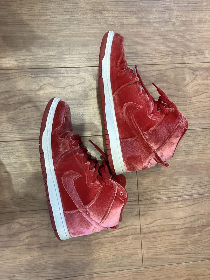 Nike Dunk High Premium onoGYM Red