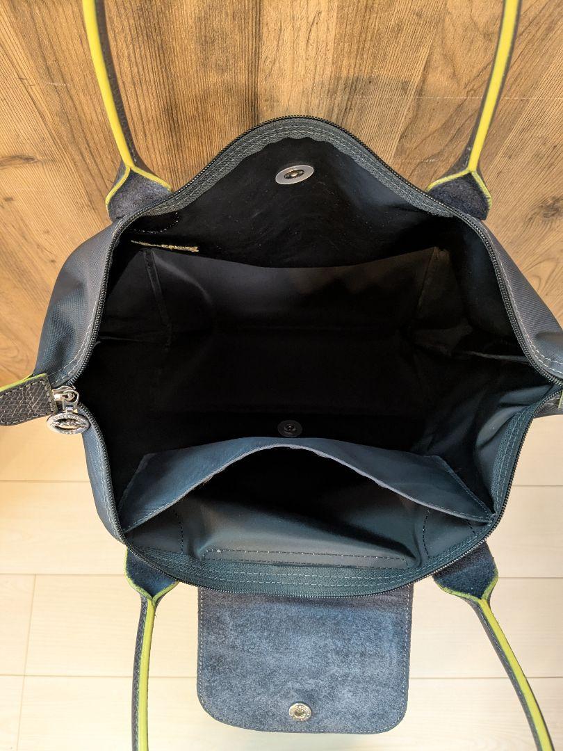 《LONGCHAMP》 ル プリアージュ クラブ Ｓ ガンメタ ショルダーバッグ