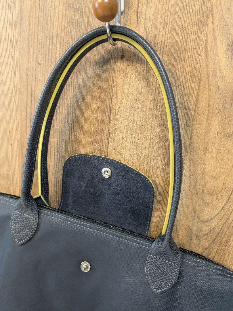 《LONGCHAMP》 ル プリアージュ クラブ Ｓ ガンメタ ショルダーバッグ