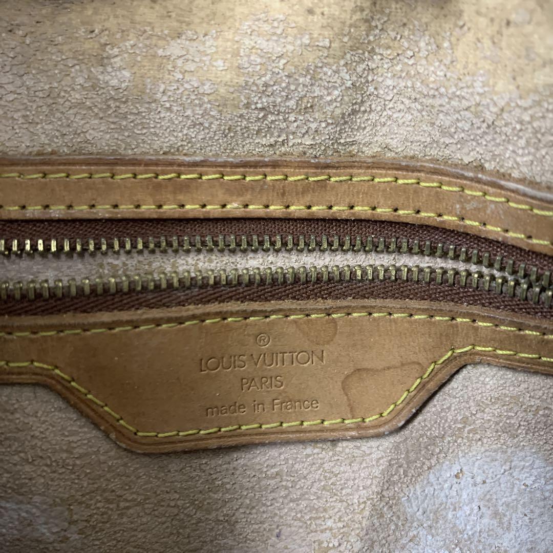 LOUIS VUITTON ルイヴィトン　ショルダーバッグ モノグラム