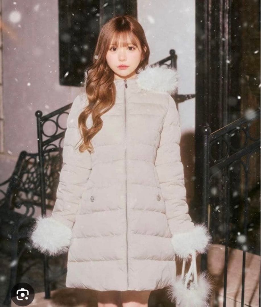 2025正規品激安大集合!  ミシェルマカロン 美くびれ フェイクダウンジャケット XSXS SS michellMacaron 発送不可