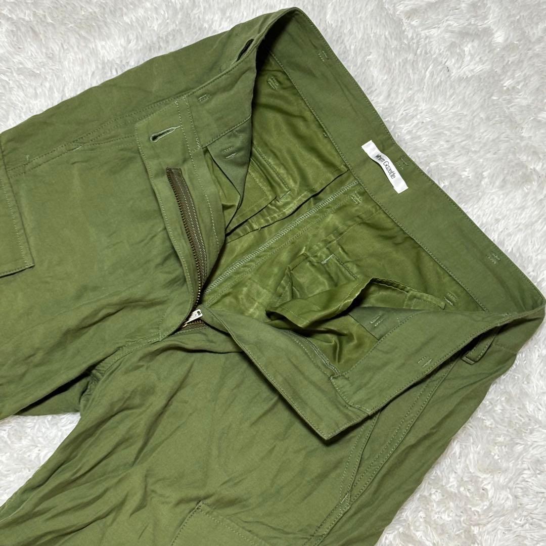 バックサテンカーゴパンツ