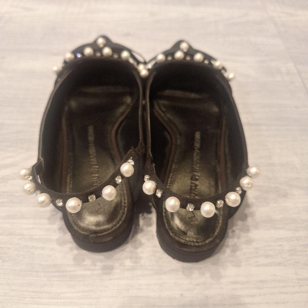 美品 ツルバイマリコオイカワ パール × ビジュー ミュール 美品 ツルバイマリコオイカワ パール × ビジュー ミュール