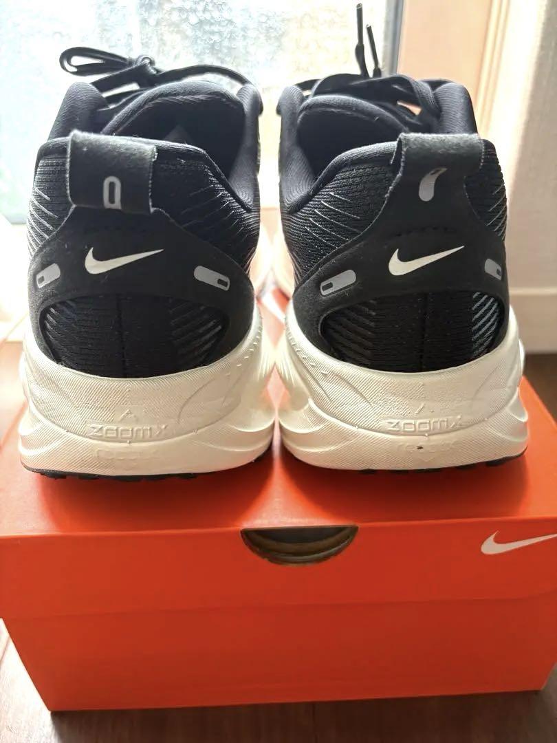 NIKEナイキ ボメロ18 サイズ 27㎝ ブラック 正規品 - メルカリ