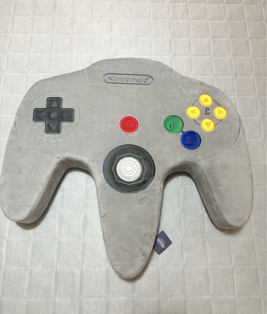 ニンテンドーミュージアム限定　クッション　64コントローラー　任天堂