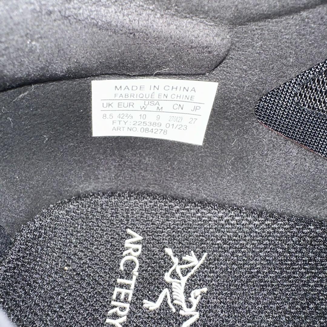 靴 Arc'teryx