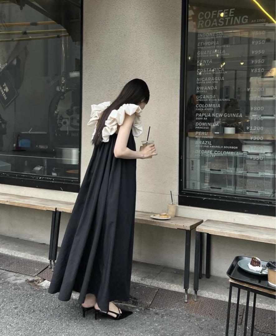 THE TOE】ERIE FRILLS ONEPIECE ブラック - メルカリ THE TOE】ERIE FRILLS ONEPIECE ブラック - メルカリ