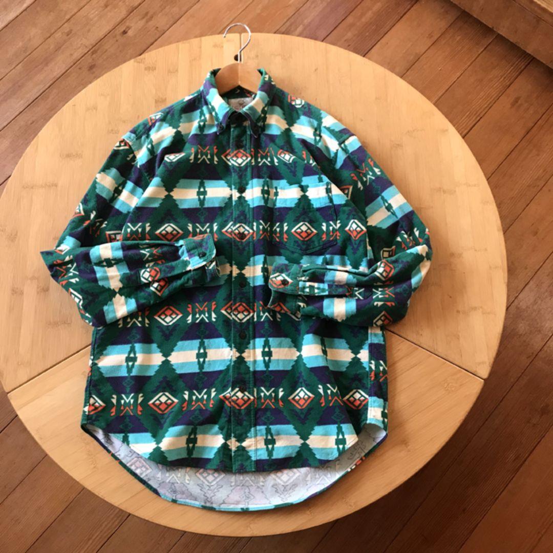 ネイティブ柄　モールスキンシャツ