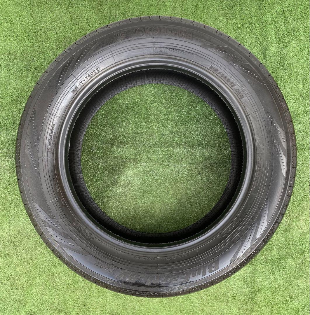 ヨコハマ ブルーアース rv-03．215/60R17．22年製．9.5分山4本
