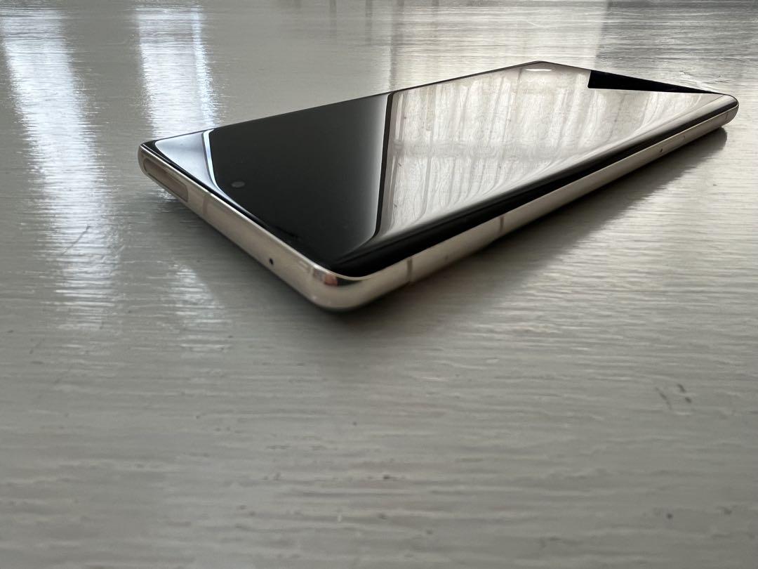 Google Pixel 7 Pro オリーブグリーン 本体