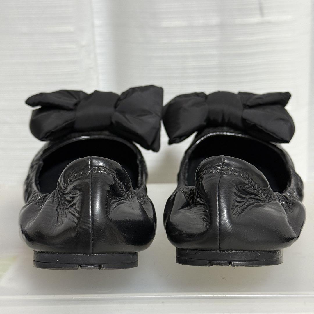美品✨PRADA プラダ パテントレザー　リボン　フラットパンプス　ブラック