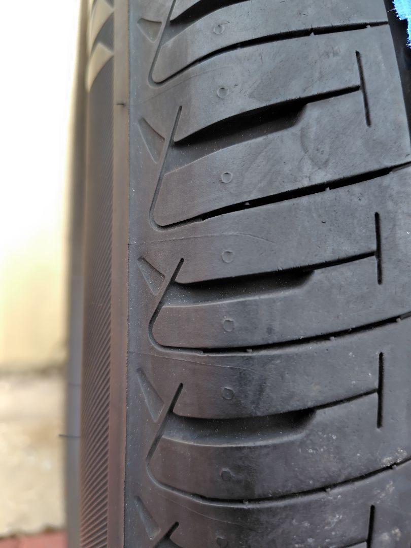 215/60R17セイバーリング9分山2021製