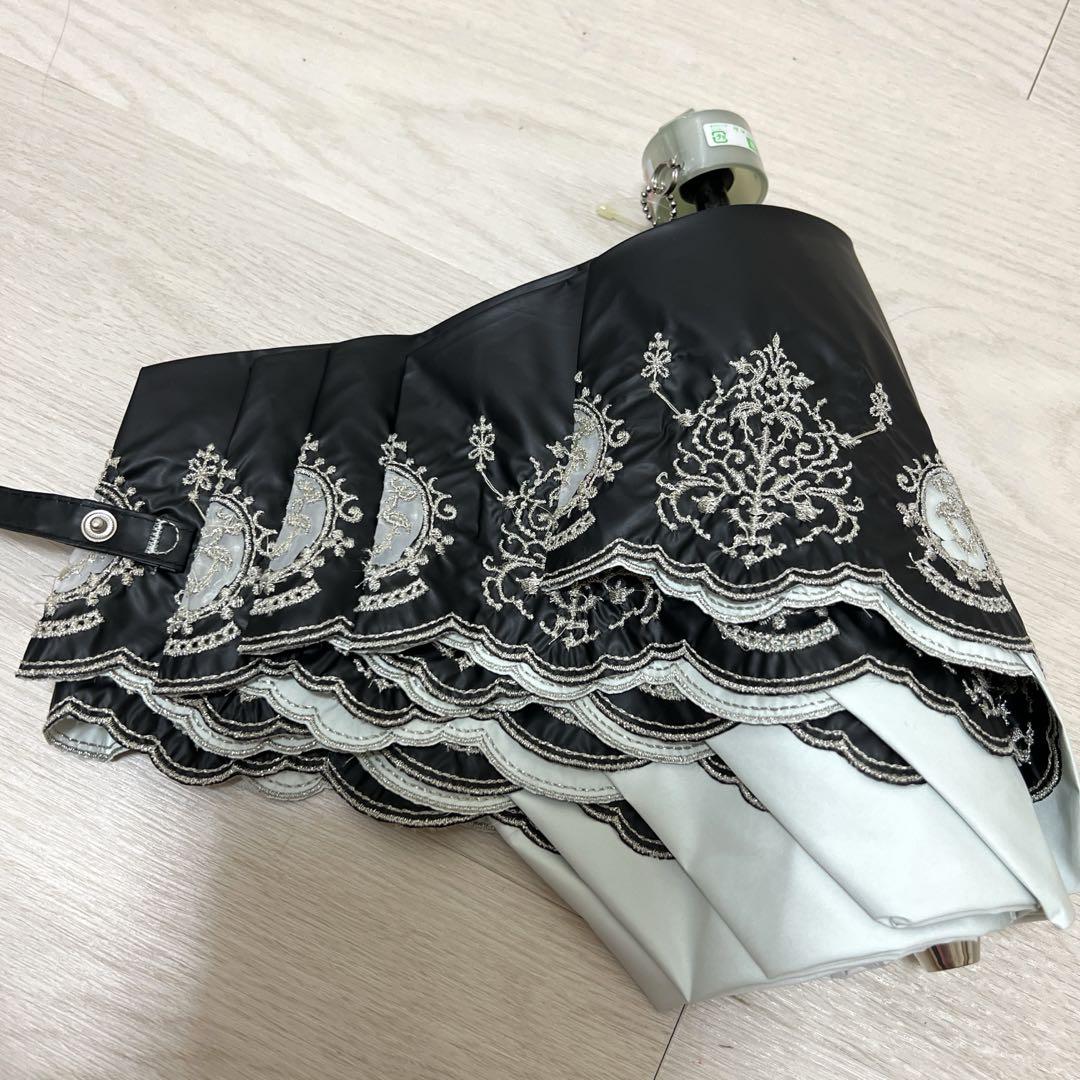 新品ANTEPRIMA１級遮光傘 軽量 晴雨兼用傘 折り畳み傘 雨傘 白鳥の刺繍