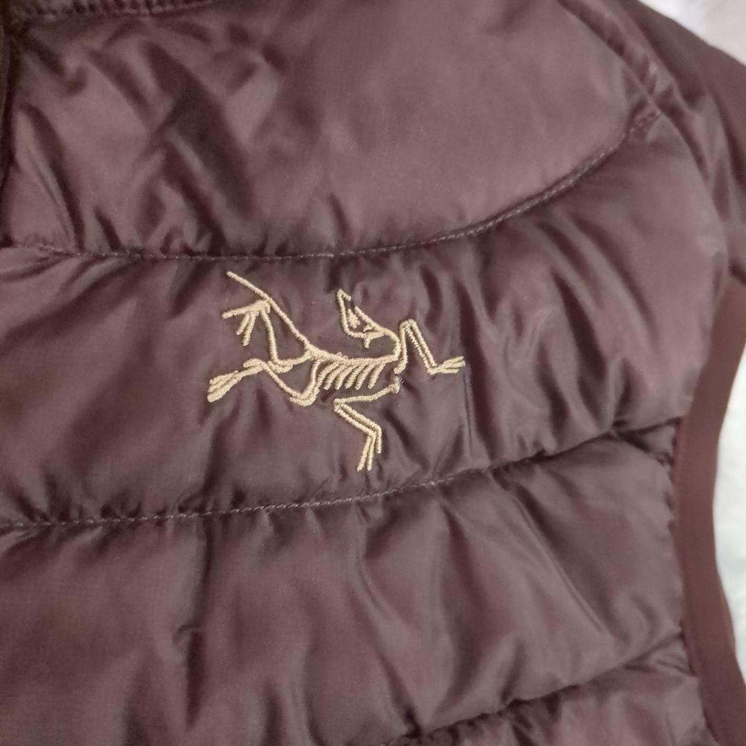 ダウンベスト美品ARC'TERYX アークテリクス