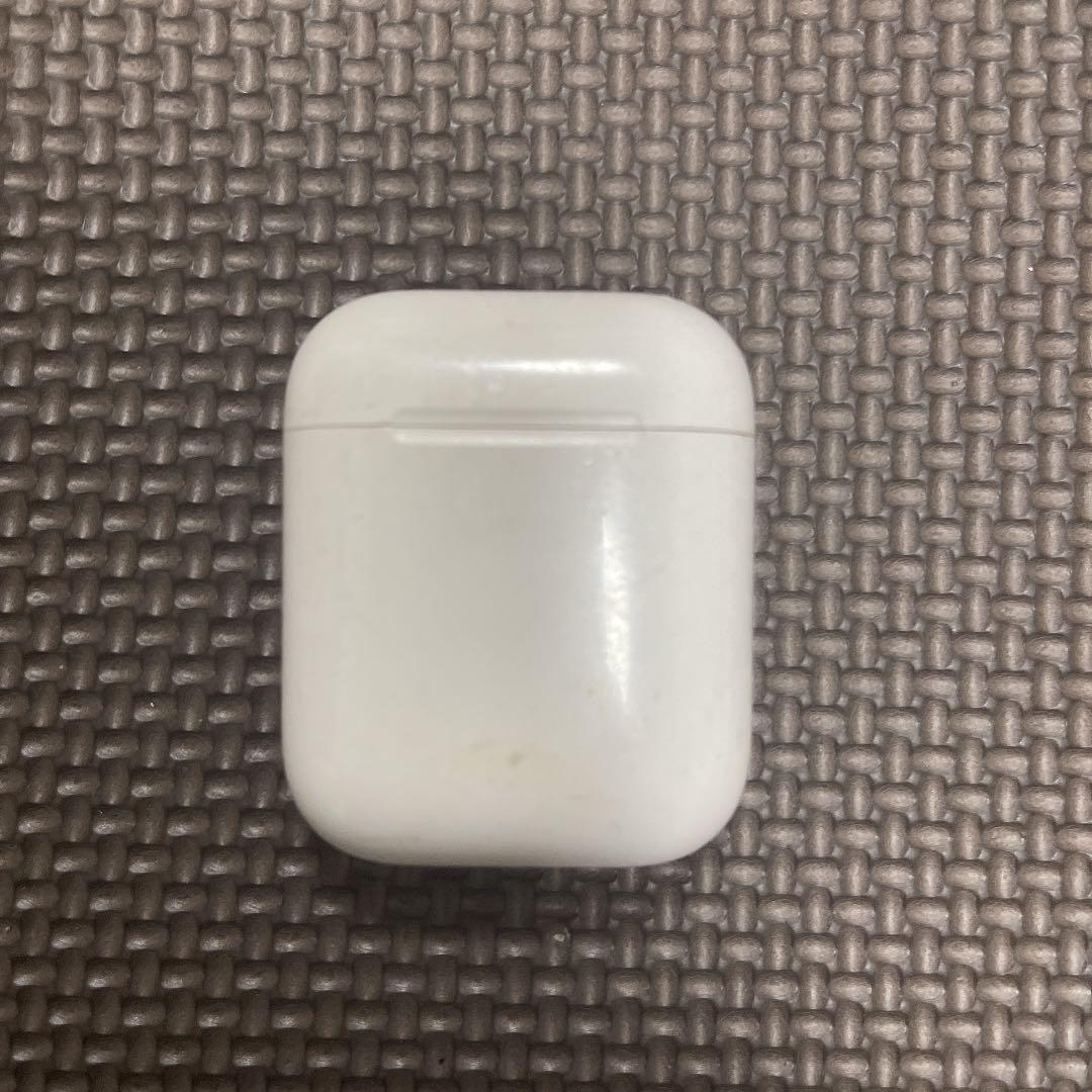 Apple AirPods 第一世代