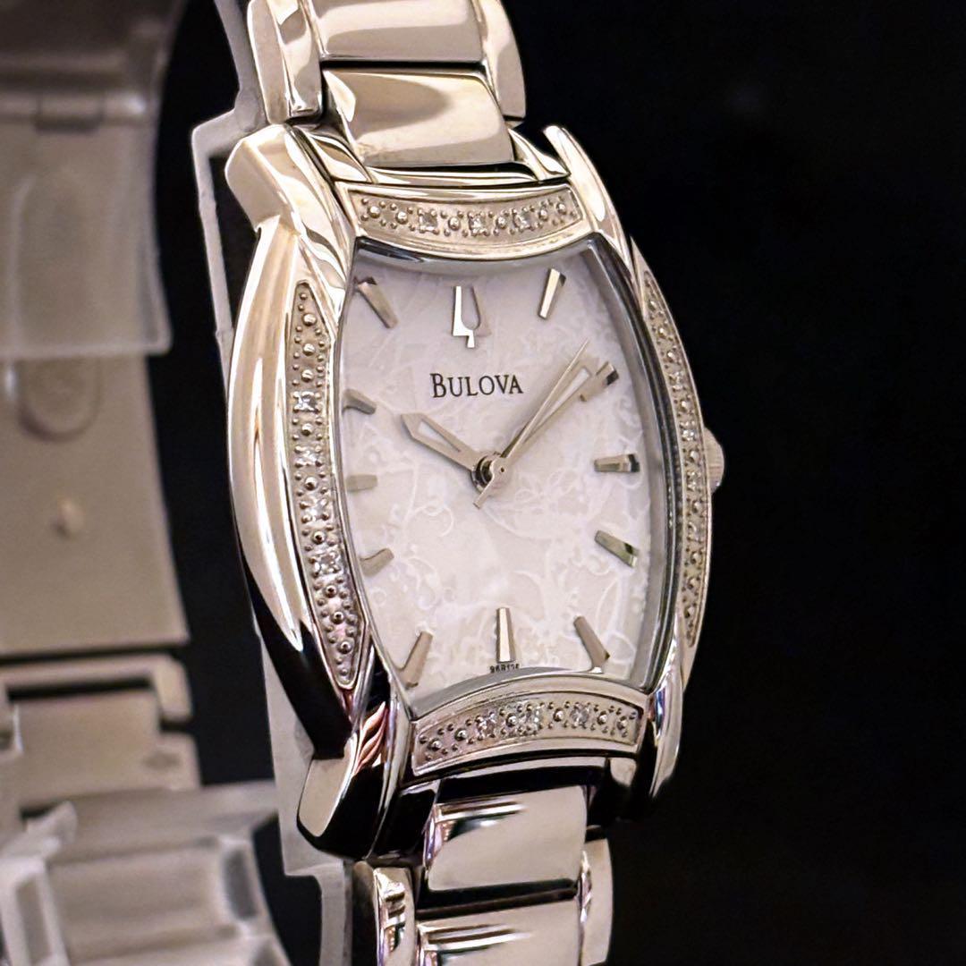 BULOVA】ブローバ/レディース腕時計/お洒落/シルバー色/女性用