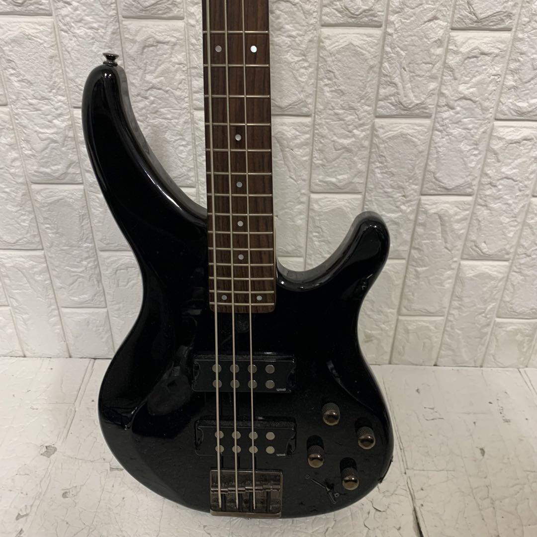 YAMAHA TRBX304 ベース