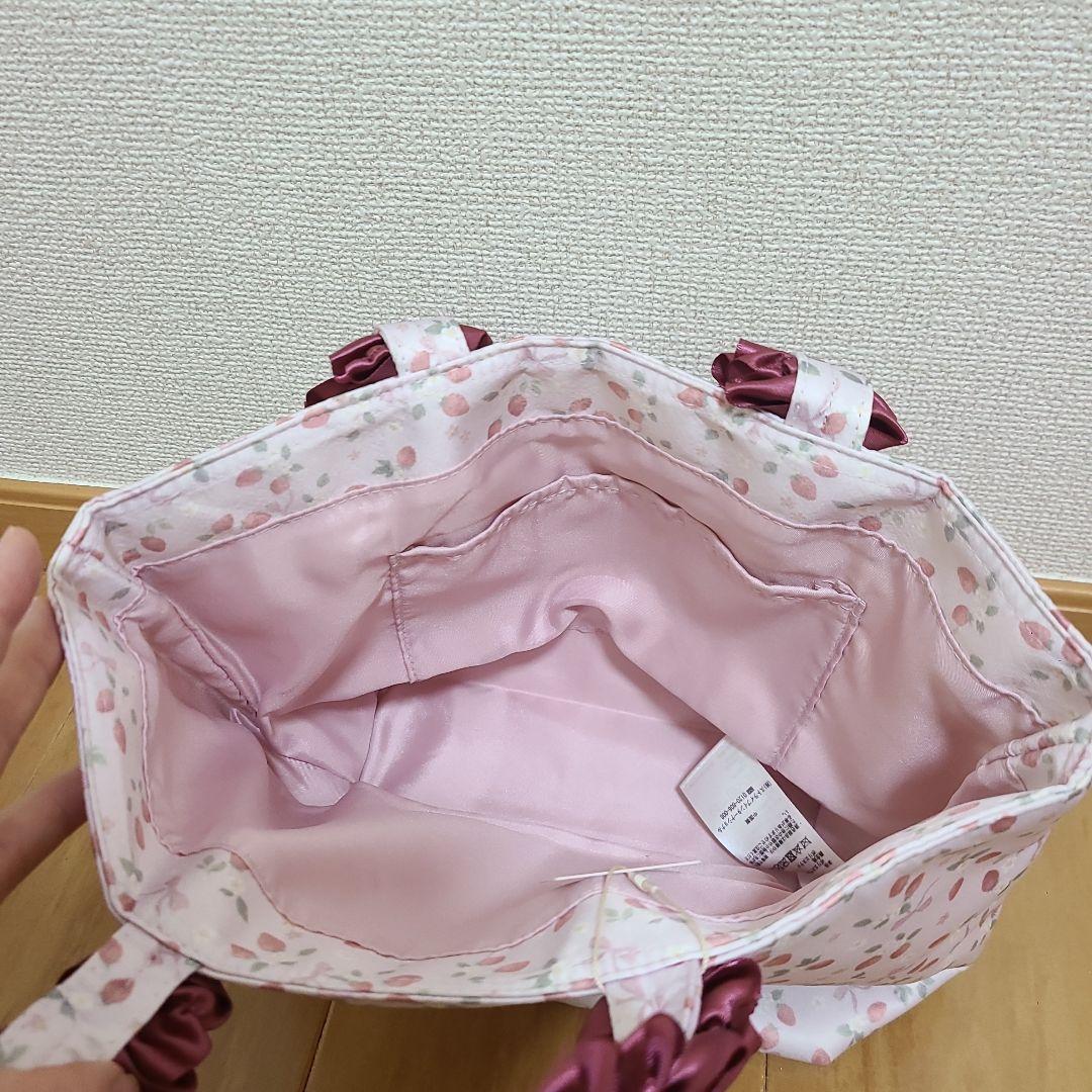 最新 イチゴアップリケ FLEUR de Maison トートバッグセット メルカリ - バッグ