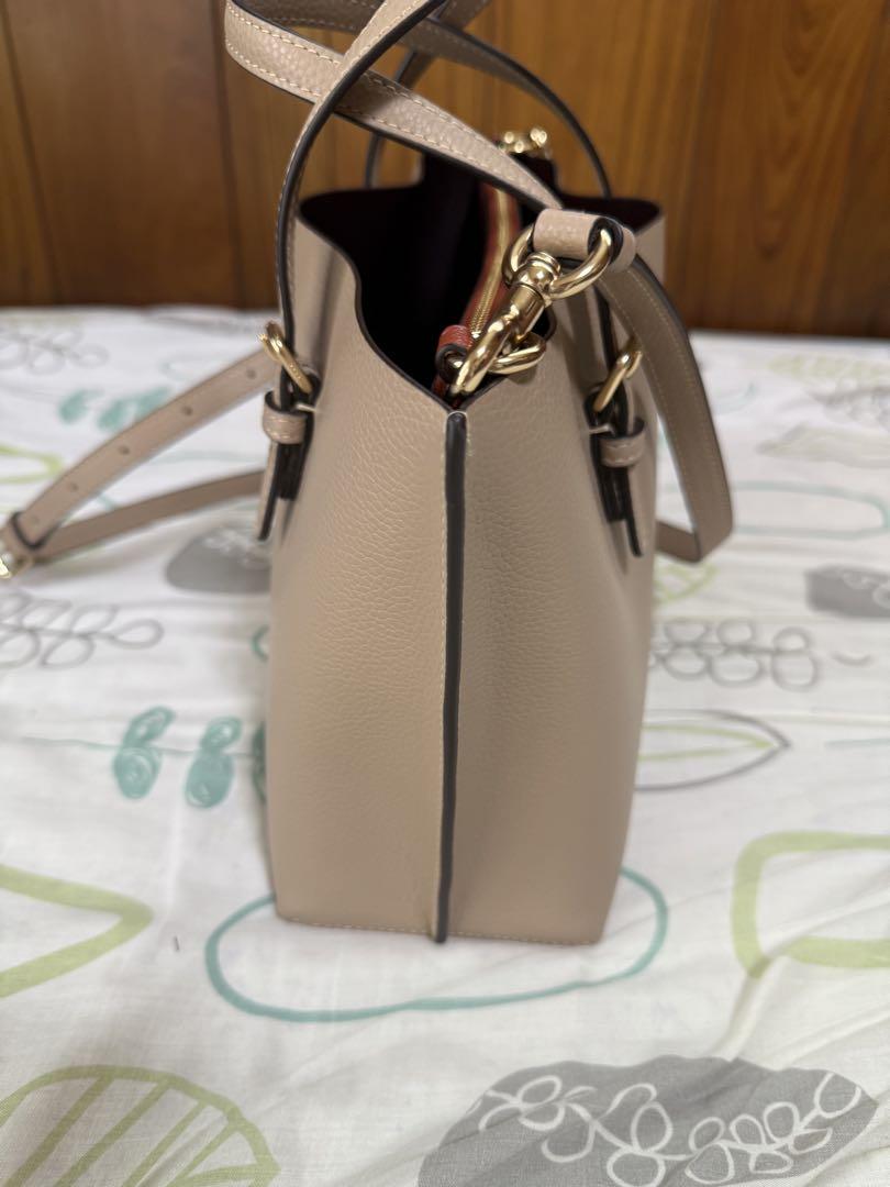 COACH　コーチ　モリートート25　ハンドバック C4084