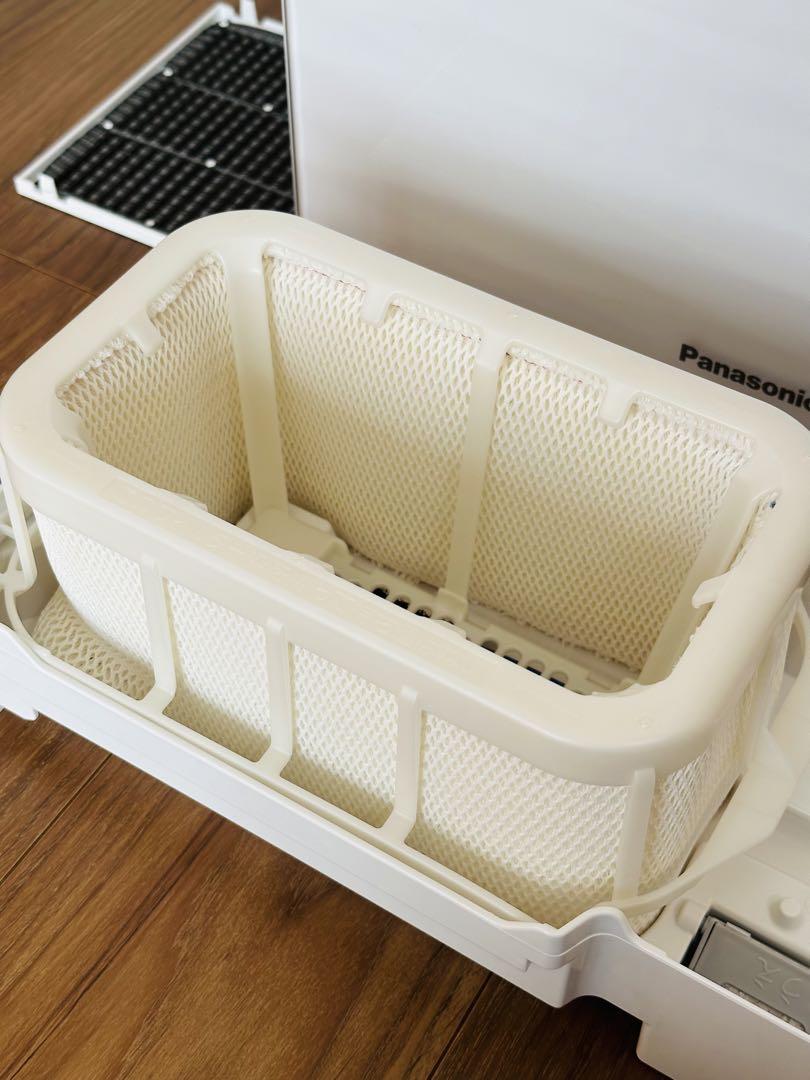 パナソニック ナノイー搭載気化式加湿器 FE-KXU07-W
