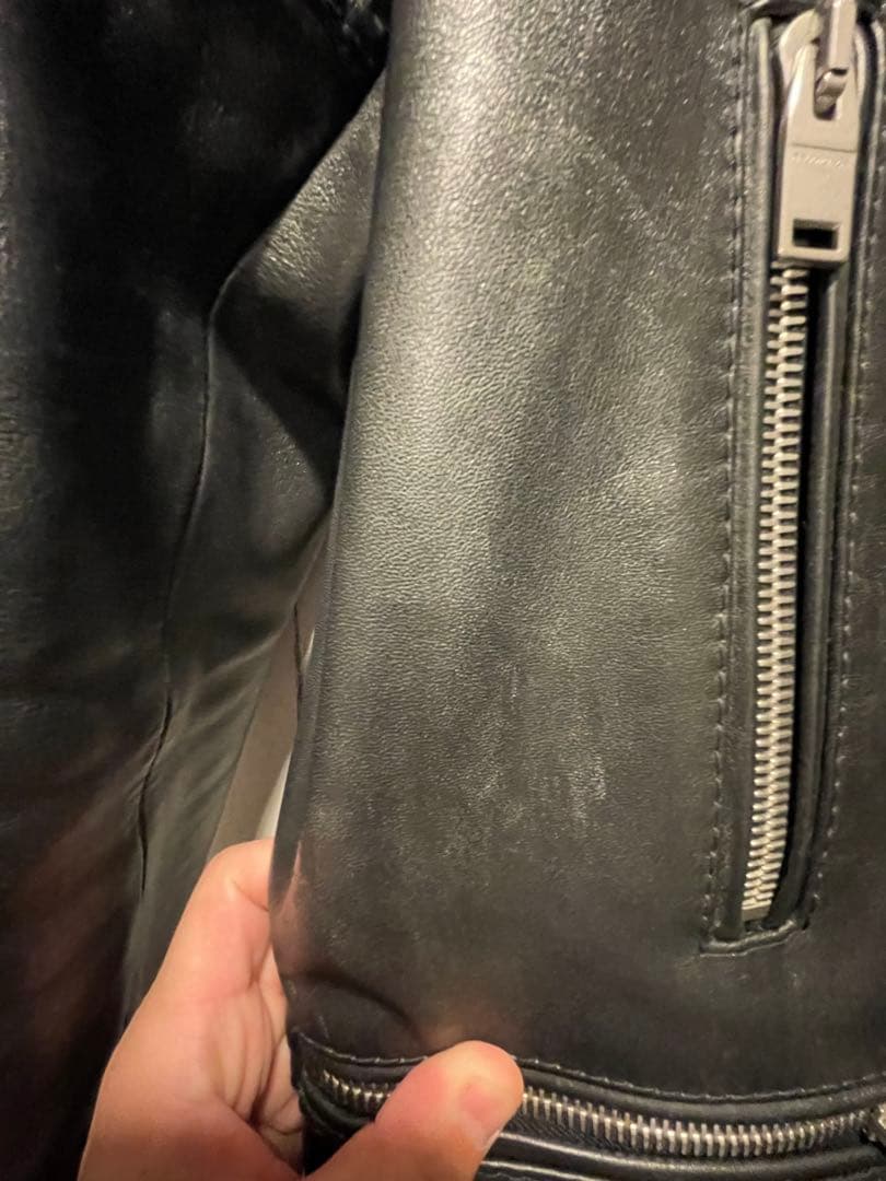 バレンシアガ 黒レザー シングル ライダースジャケット 48 定価50万 バレンシアガ 黒レザー シングル ライダースジャケット 48 定価50万