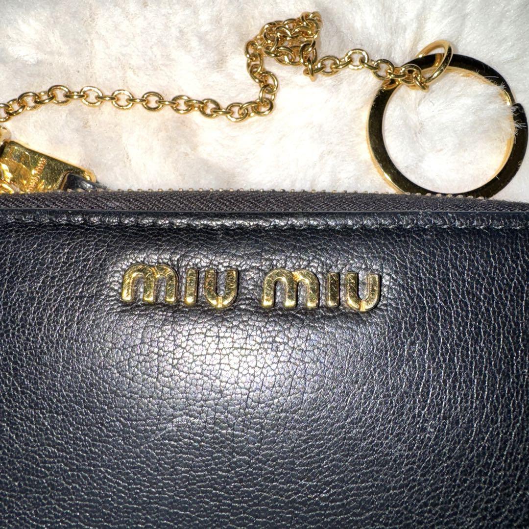 miumiu キーケース