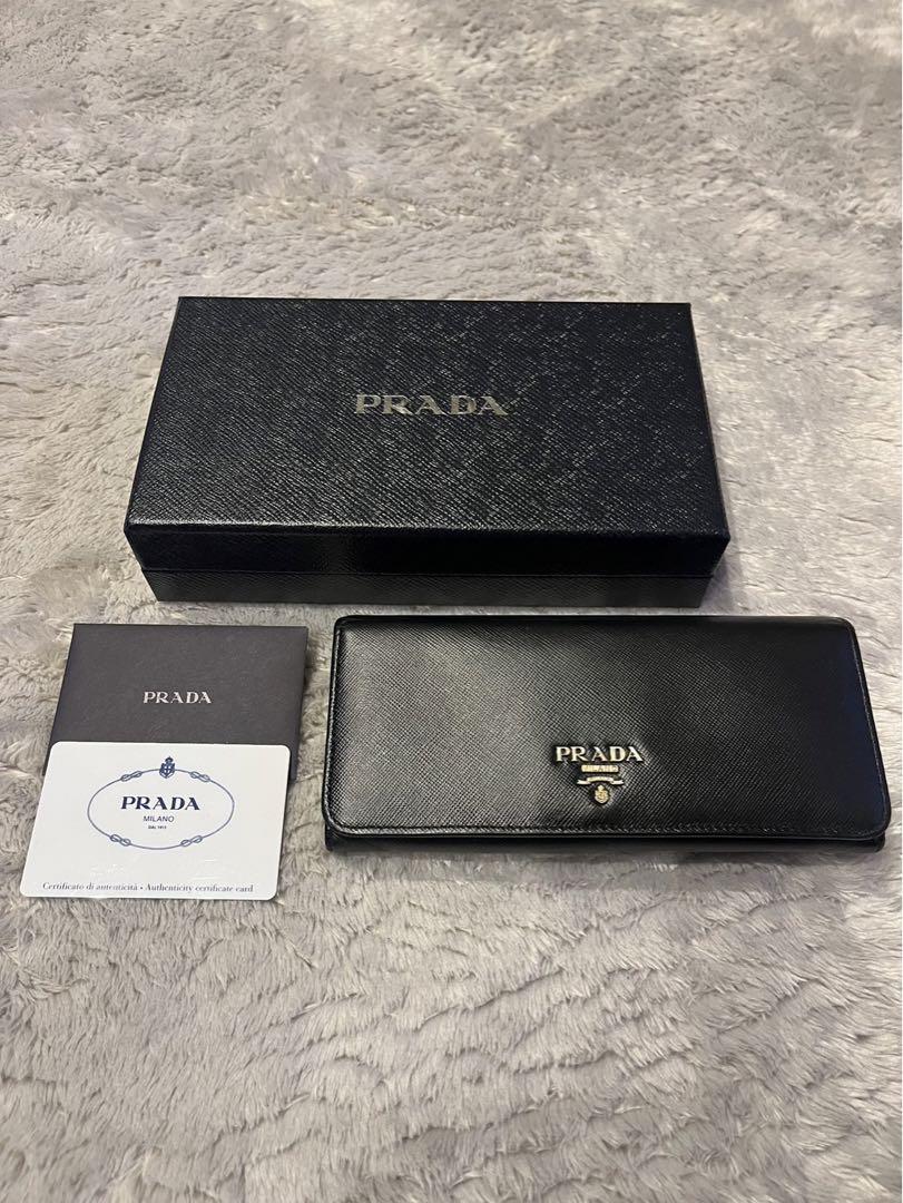 PRADA プラダ 長財布