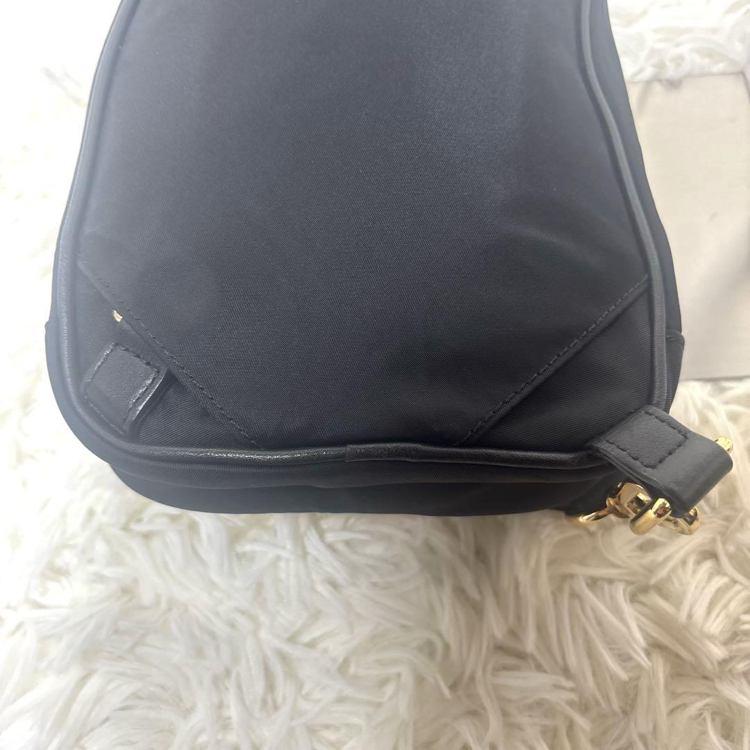 [美品] TUMI トゥミ ボディーバッグ ゴールド金具 ブラック