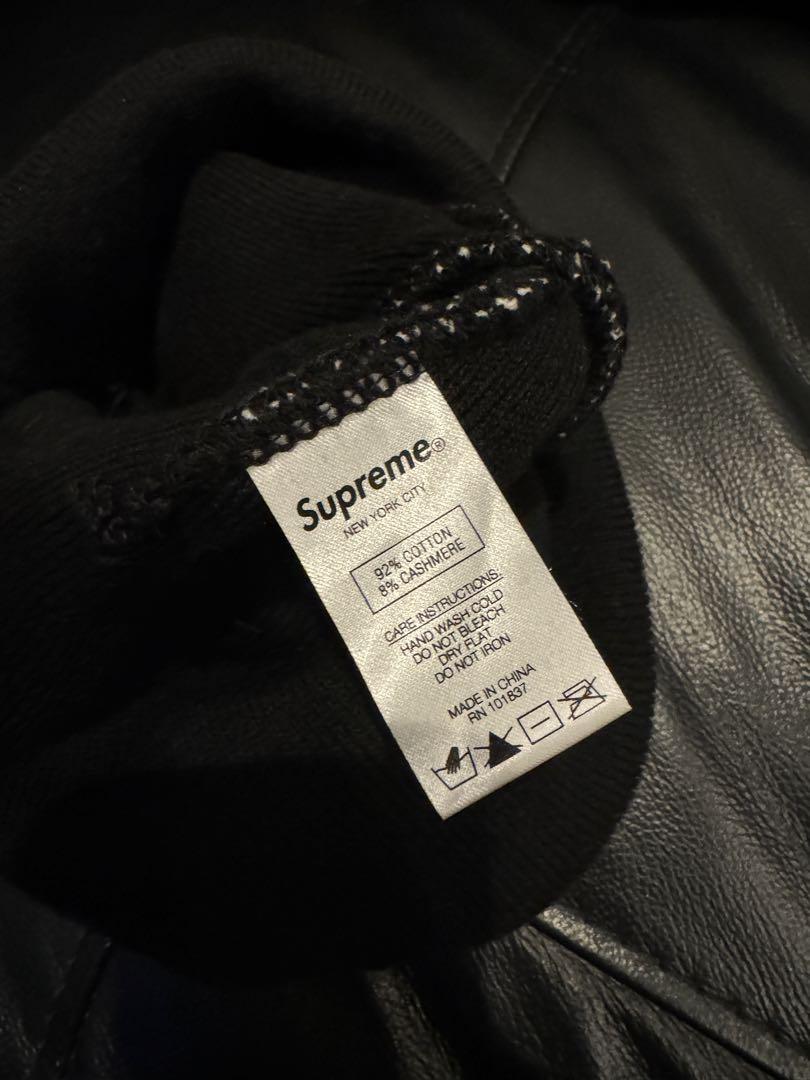 Supreme ニット帽 ロゴ入り 黒
