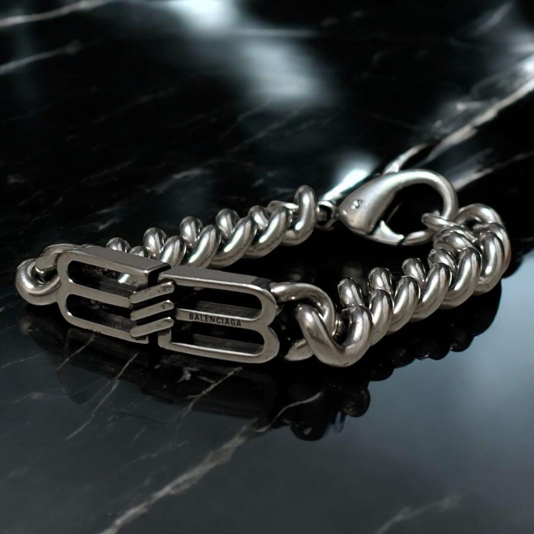 美品　BALENCIAGA バレンシアガ　BB ブレスレット　シルバーカラー