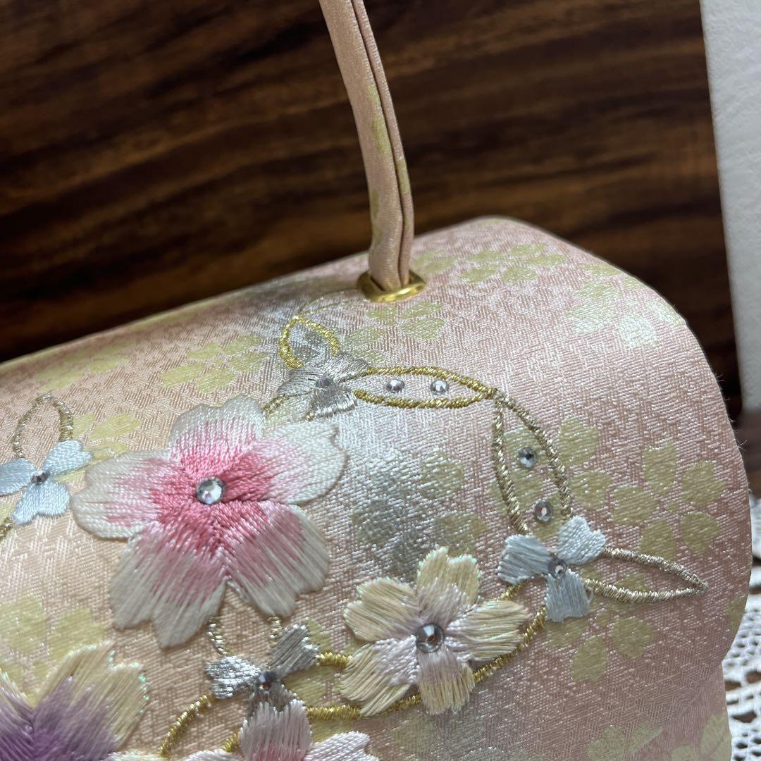 和装用バッグ 花柄刺繍 ピンク系 ボックス型 - メルカリ