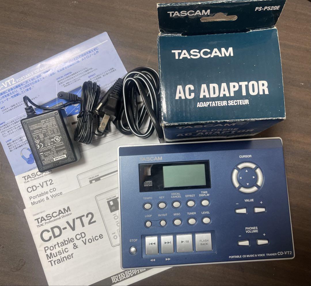 ポータブルプレーヤー TASCAM CD-VT2