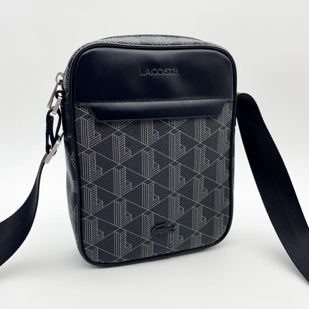 希少 LACOSTE モノグラムバーティカル ショルダーバッグ - メルカリ