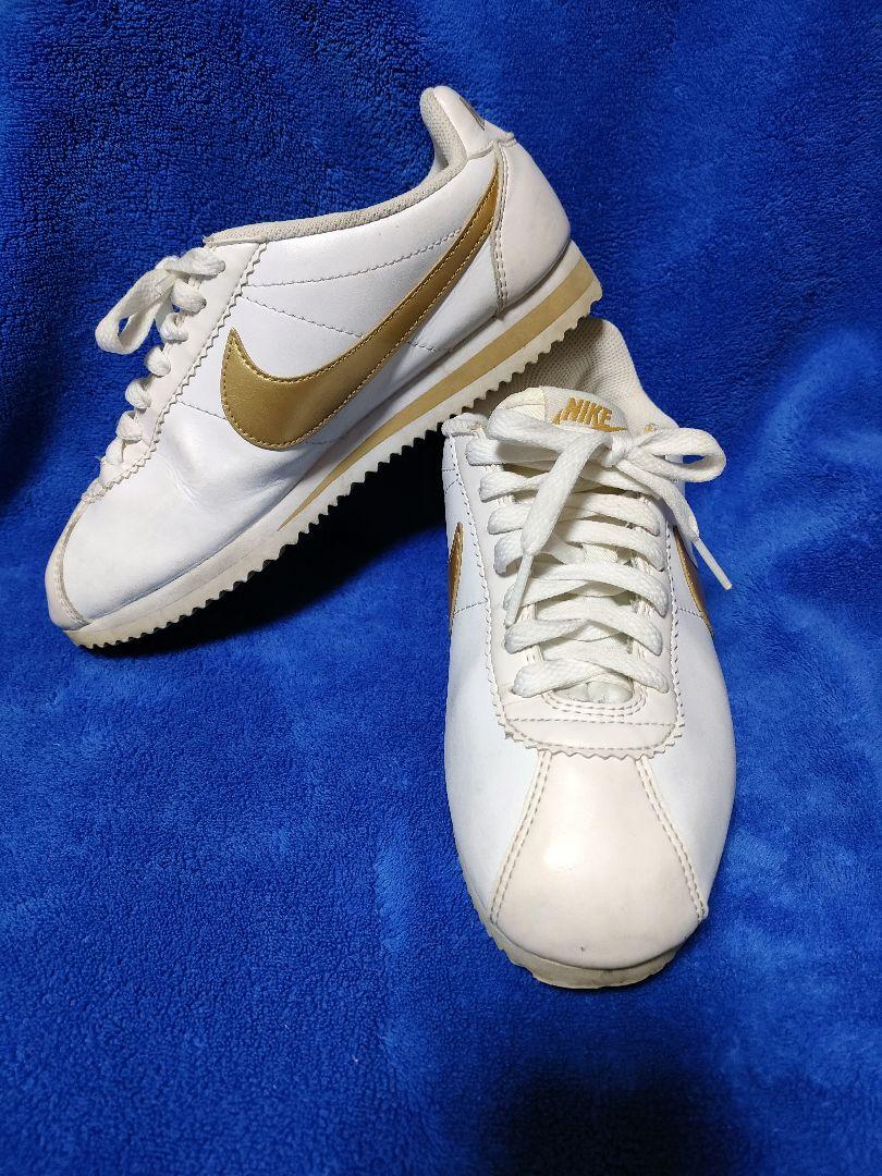 Nike コルテッツ CLASSIC CORTEZ LEATHER 白/金