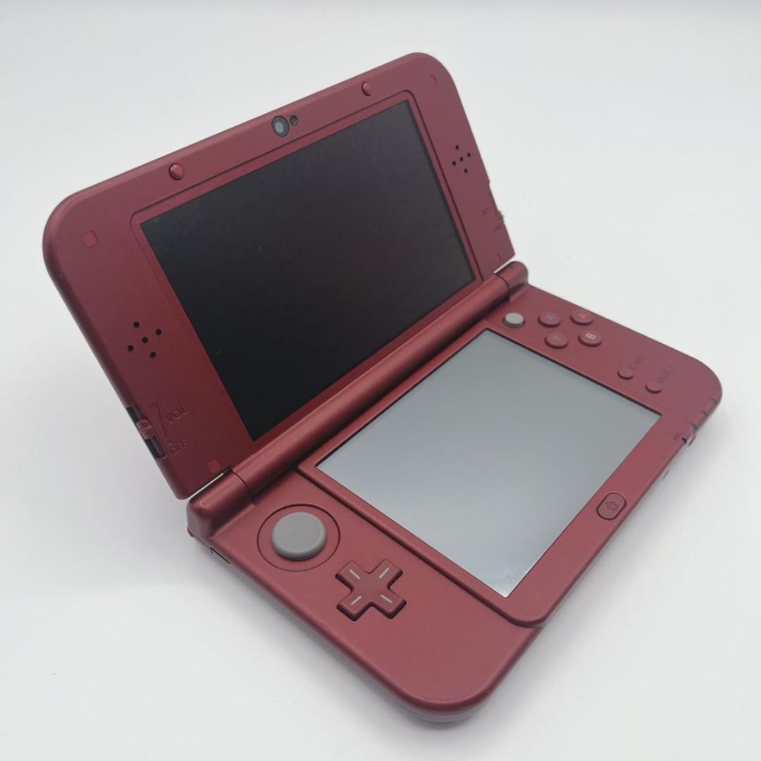Newニンテンドー3DS LL メタリックレッド Newニンテンドー3DS LL メタリックレッド