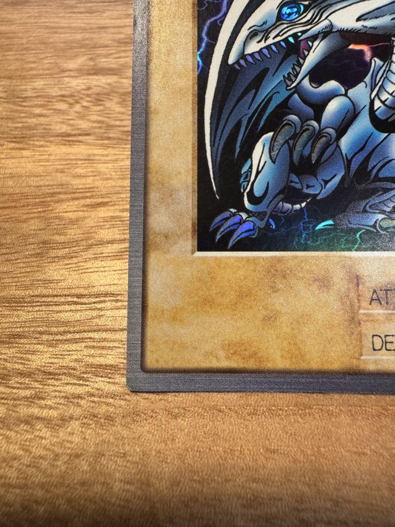 英語版　遊戯王 バンダイ　カードダス　ブルーアイズホワイトドラゴン　青眼の白龍